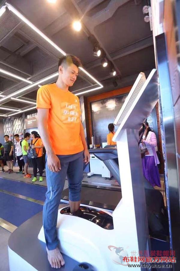 随型“以租代购”能否引领鞋服品牌终端新情境?