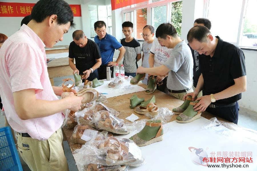 浦阳举行鞋企职工技术比武