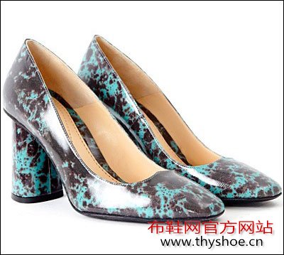 carven 品牌发布2013早秋系列鞋款