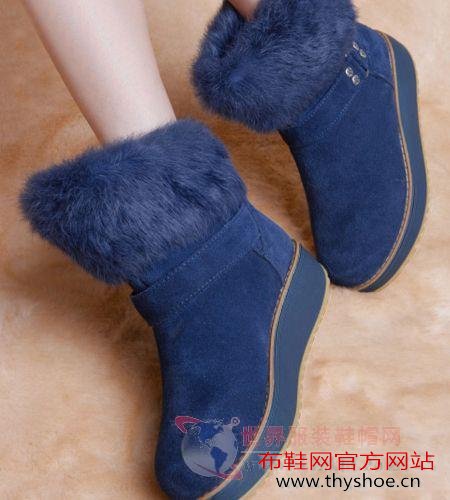 俏皮兔毛雪地靴 打造青春魅力