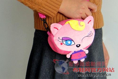 韩版防水防滑保暖儿童雪地靴 让您的公主更完美