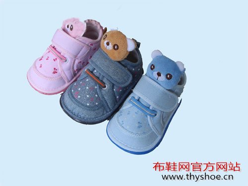 酷奇童鞋极致透轻爽让孩子清凉过暑假