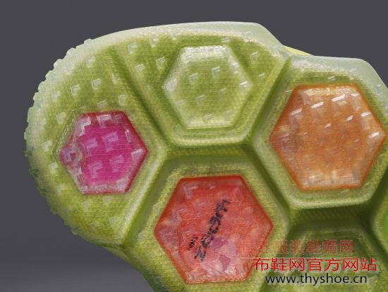 风潮引领者:nike zoom hypercross训练鞋