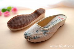 中国布鞋拖鞋的发展演变探究